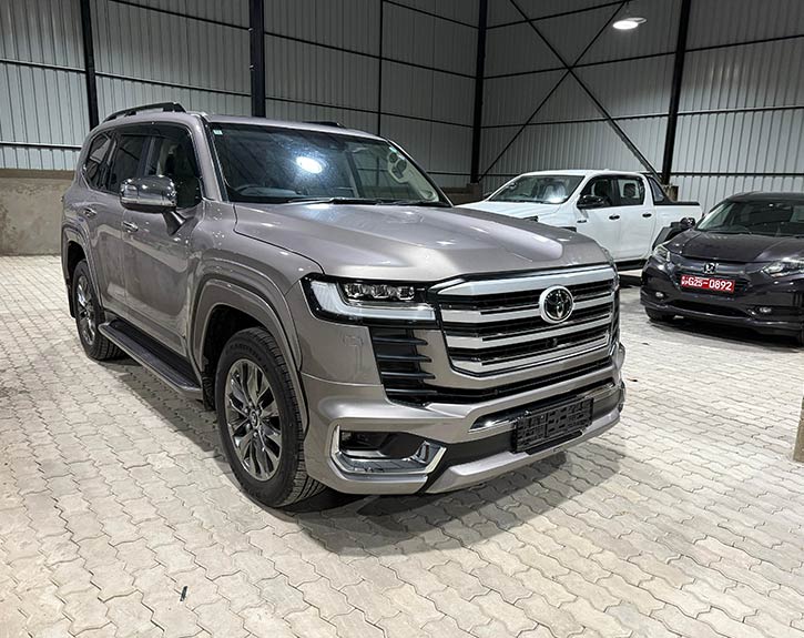 Land Cruiser